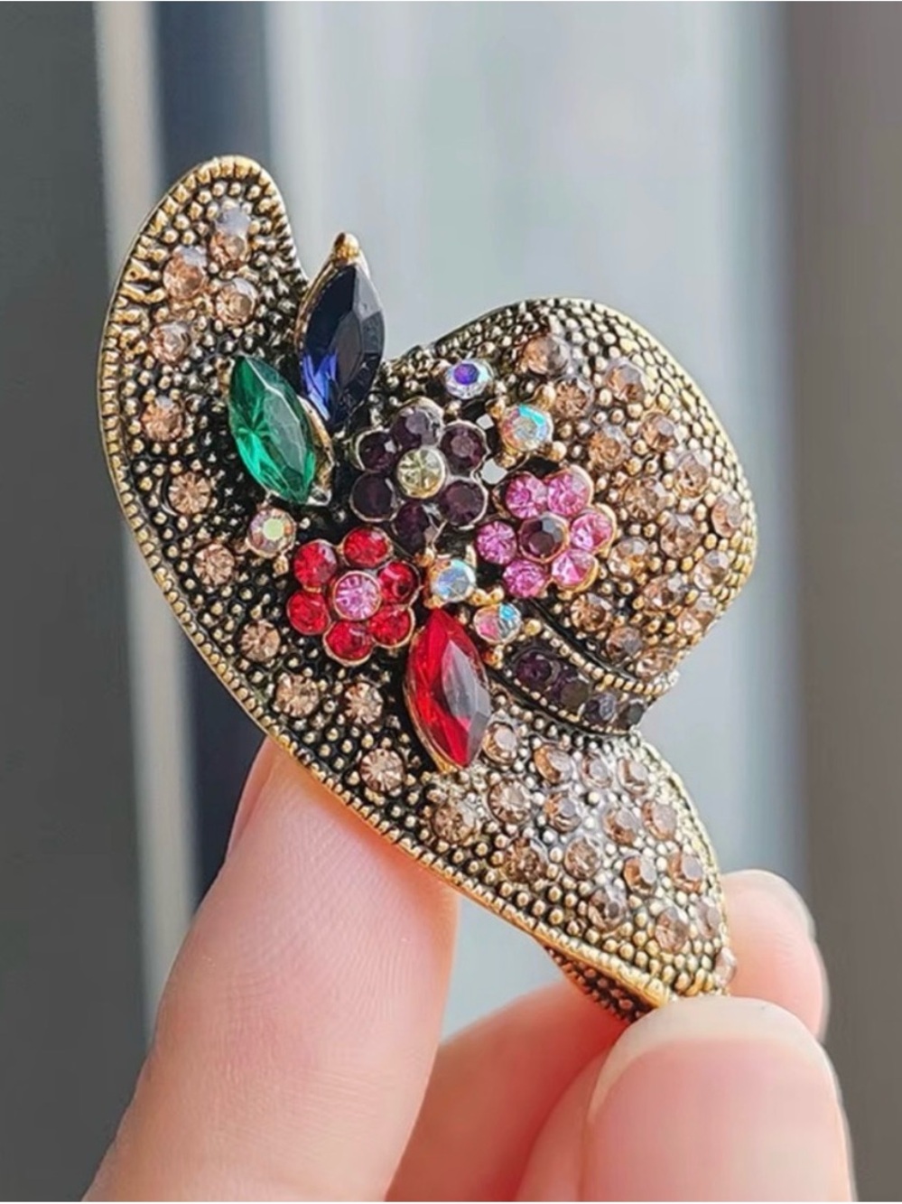 Fashion Retro Alloy Rhinestone Sun Hat Vintage Flower Hat Brooch. - Picture 6 of 7